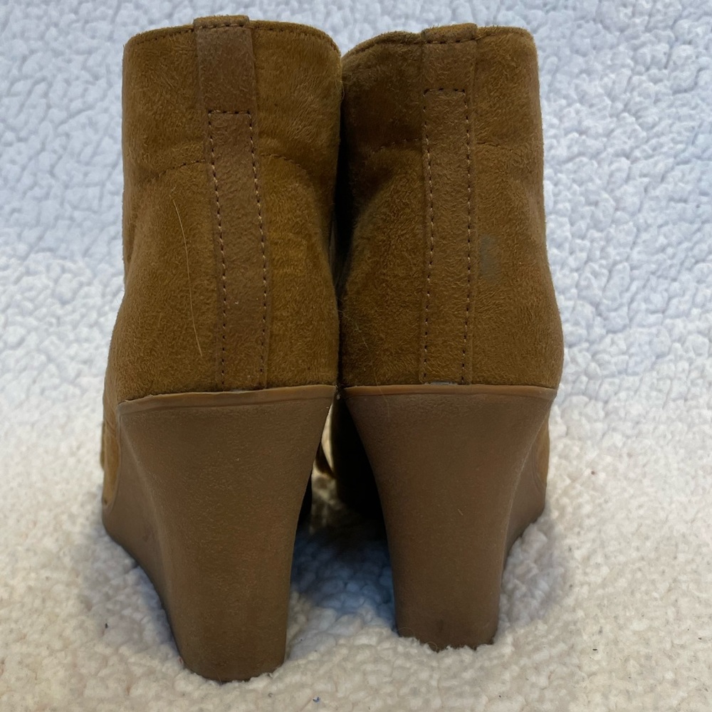 Tan Wedge Boot - Picture 3 of 8